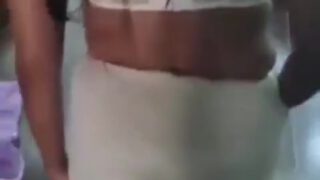 प्रेमी से मिलने आई मिल्फ का लोड़ा चूसने का वीडियो
