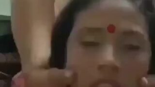 गुड़गांव के अंकल ने चोदकर गर्दा उड़ा दिया रंडी भाभी की चूत का