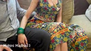 XXX Hindi film of Mohini Bhabhi’s chut chudai