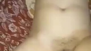 देसी आंटी और इलेक्ट्रीशियन आदमी का सेक्स स्कैंडल वीडियो